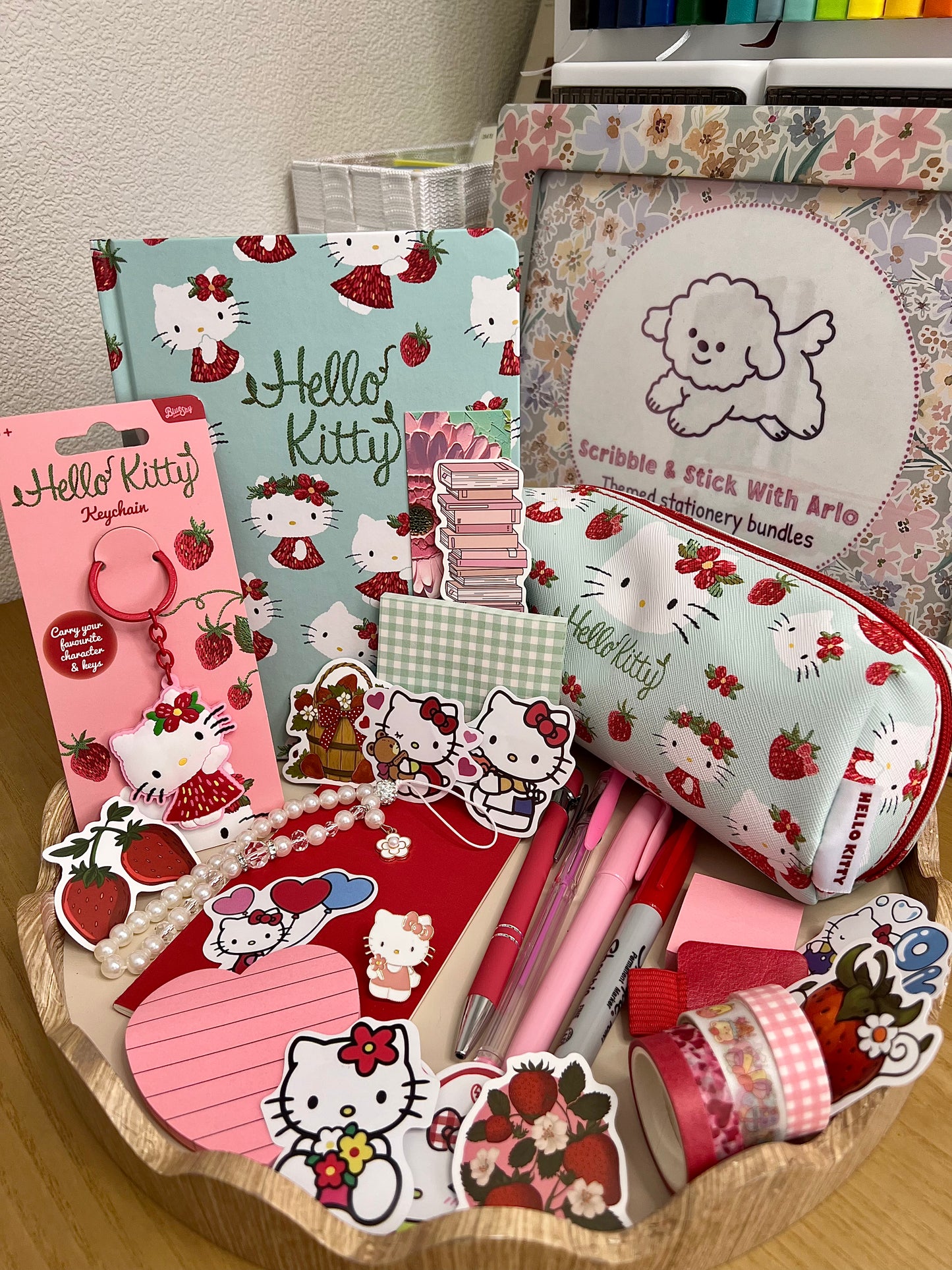 Hello Kitty Strawberry bundle